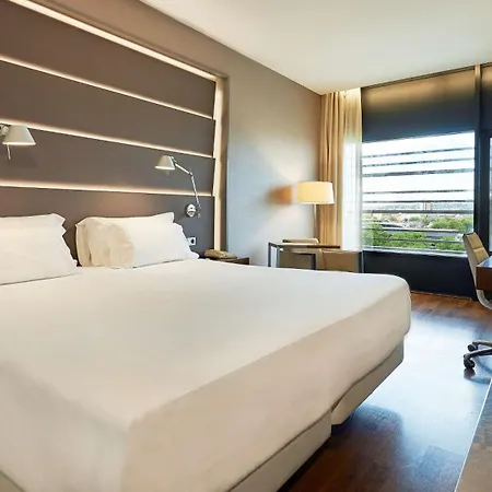 Nh Plaza De Armas Hotel Siviglia