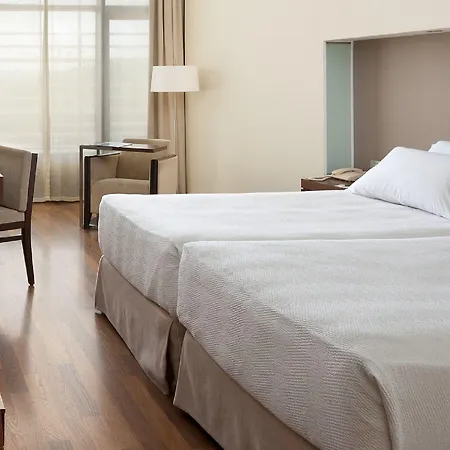 Nh Plaza De Armas Hotel Sevilla