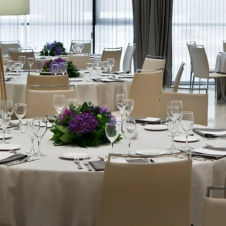 Nh Plaza De Armas Sevilla