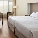 Nh Plaza De Armas Hotell Sevilla