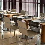 Hotell Nh Plaza De Armas Sevilla