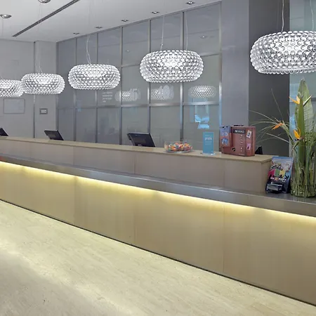 Nh Plaza De Armas Sewilla