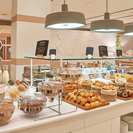 Nh Plaza De Armas