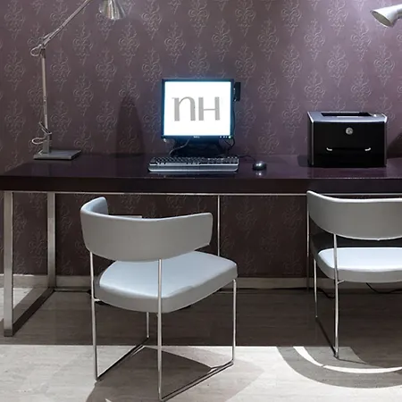 Nh Plaza De Armas Hotel