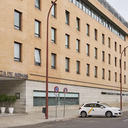 Nh Plaza De Armas Sewilla