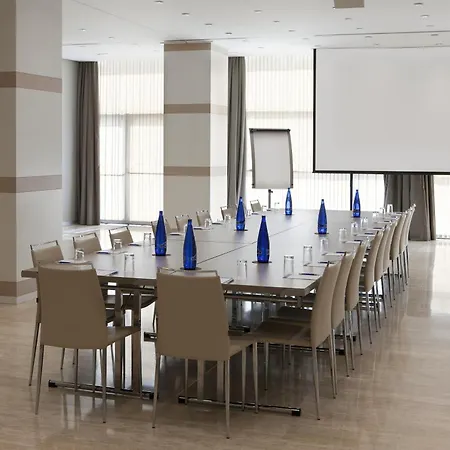 Nh Plaza De Armas Hotel Sewilla
