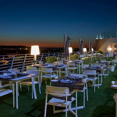 Nh Plaza De Armas Hotel Seville